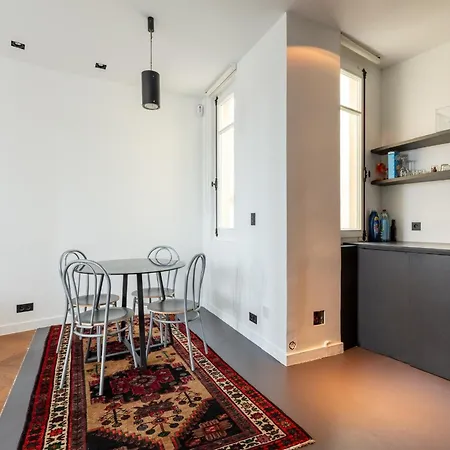 Fancy - Champs Elysees Apartment